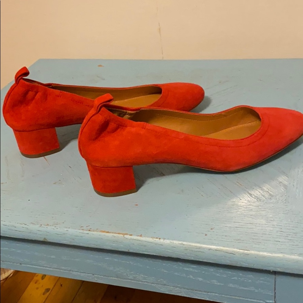 J crew suede block heel pump. Size 8.5. Red.